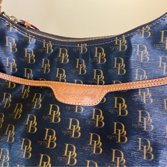 Dooney and Bourke East West Collins Bag - Picture 2 of 9